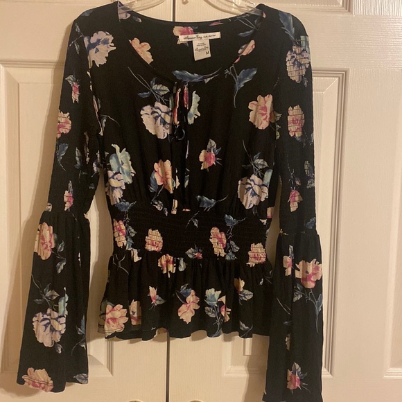 American Rag Tops - American Rag dress blouse long sleeve black floral size medium